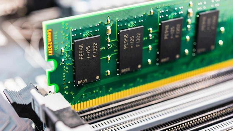 計算機主存儲器發(fā)展的主要原因探討